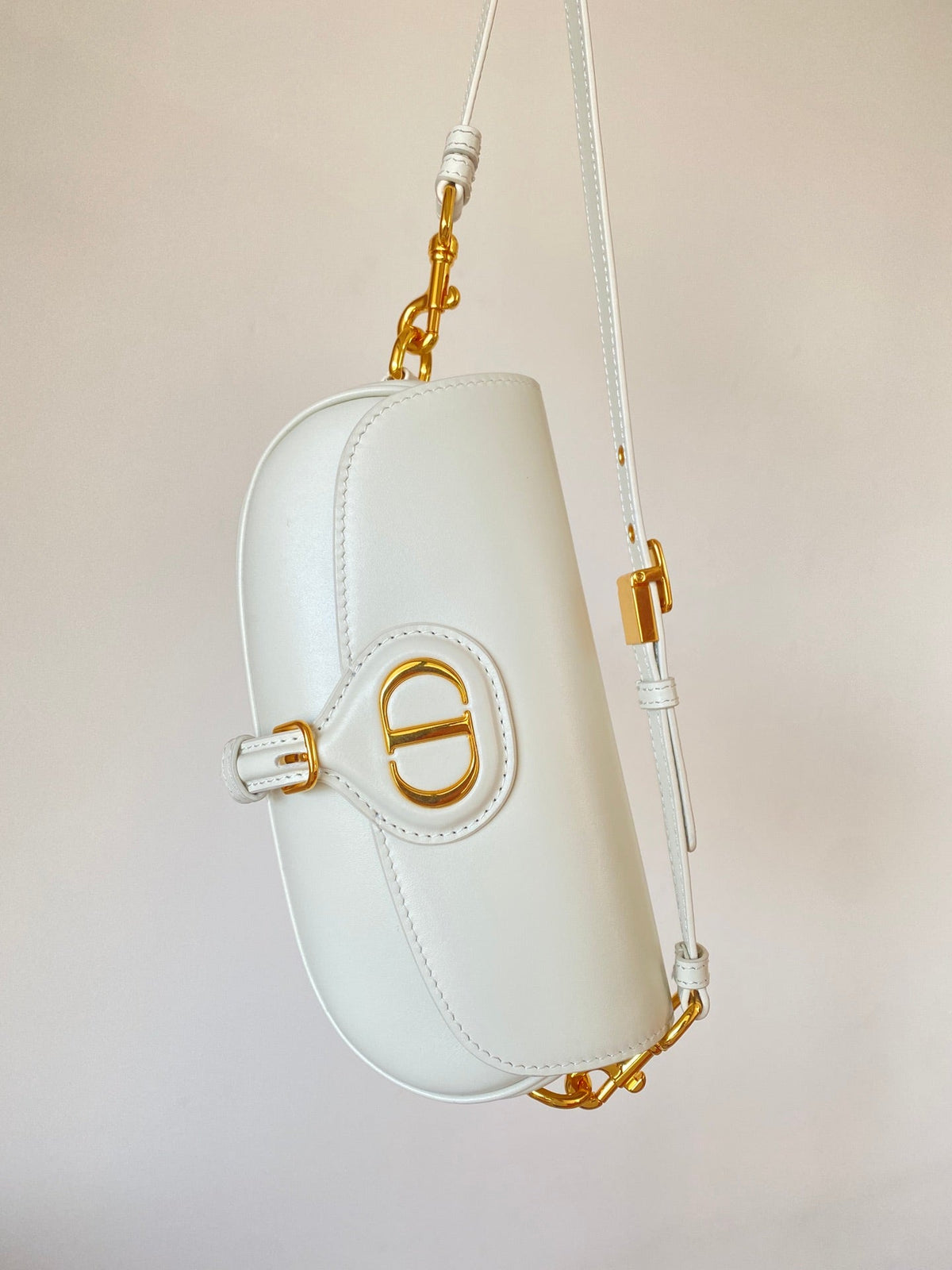 DIOR BOBBY EAST-WEST 22 BAG IN WHITE CALFSKIN