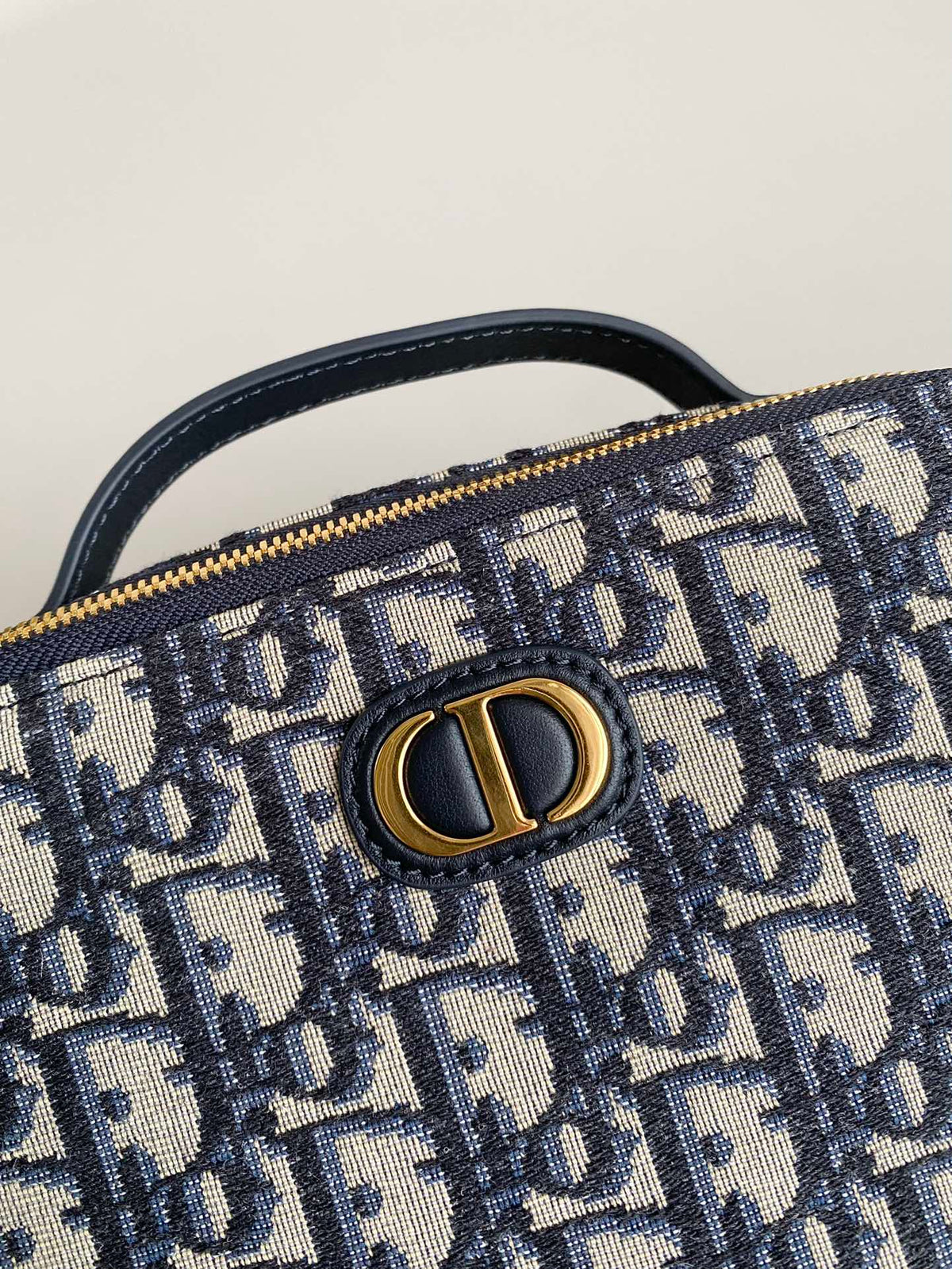 DIOR CARO 18 CAMERA BAG IN BLUE OBLIQUE JACQUARD