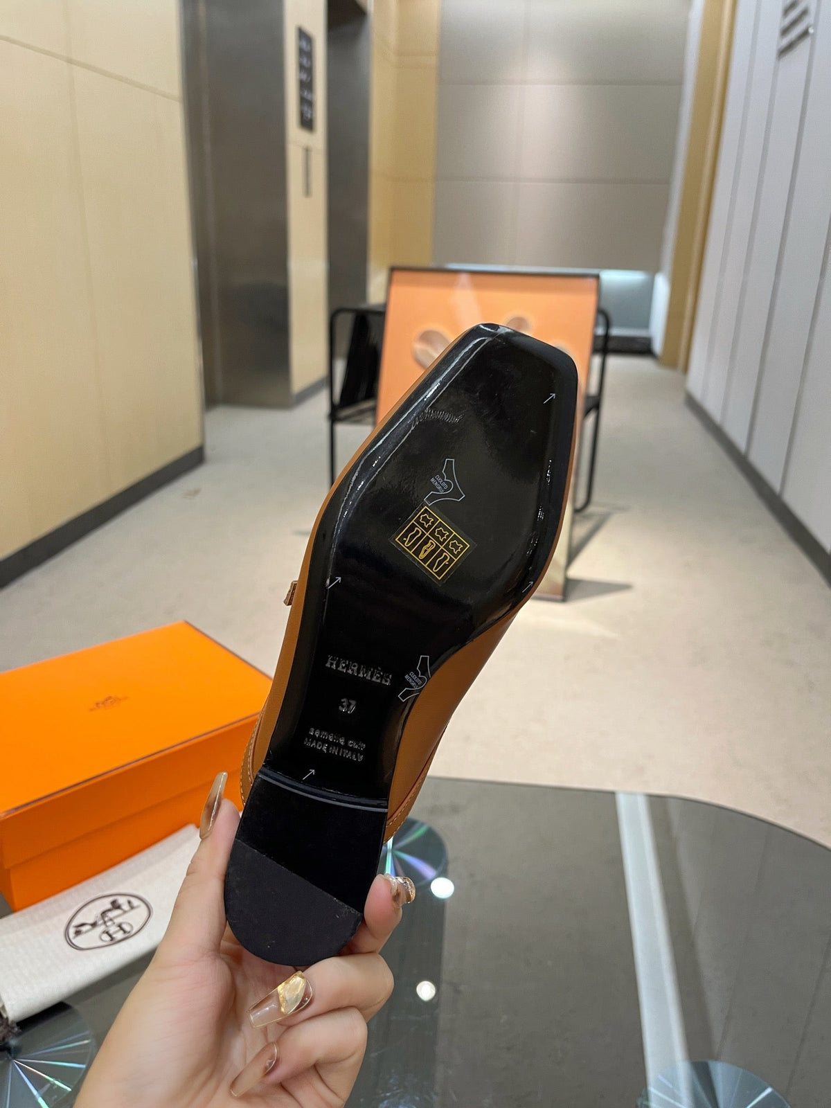 HERMES GROUPIE MULE TAWNY LAMBSKIN