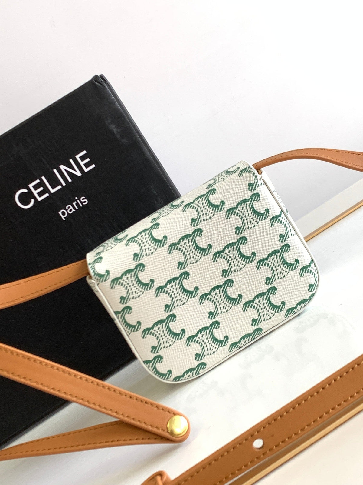 CELINE TRIPHOME 11 GREEN WHITE COWHIDE LEATHER