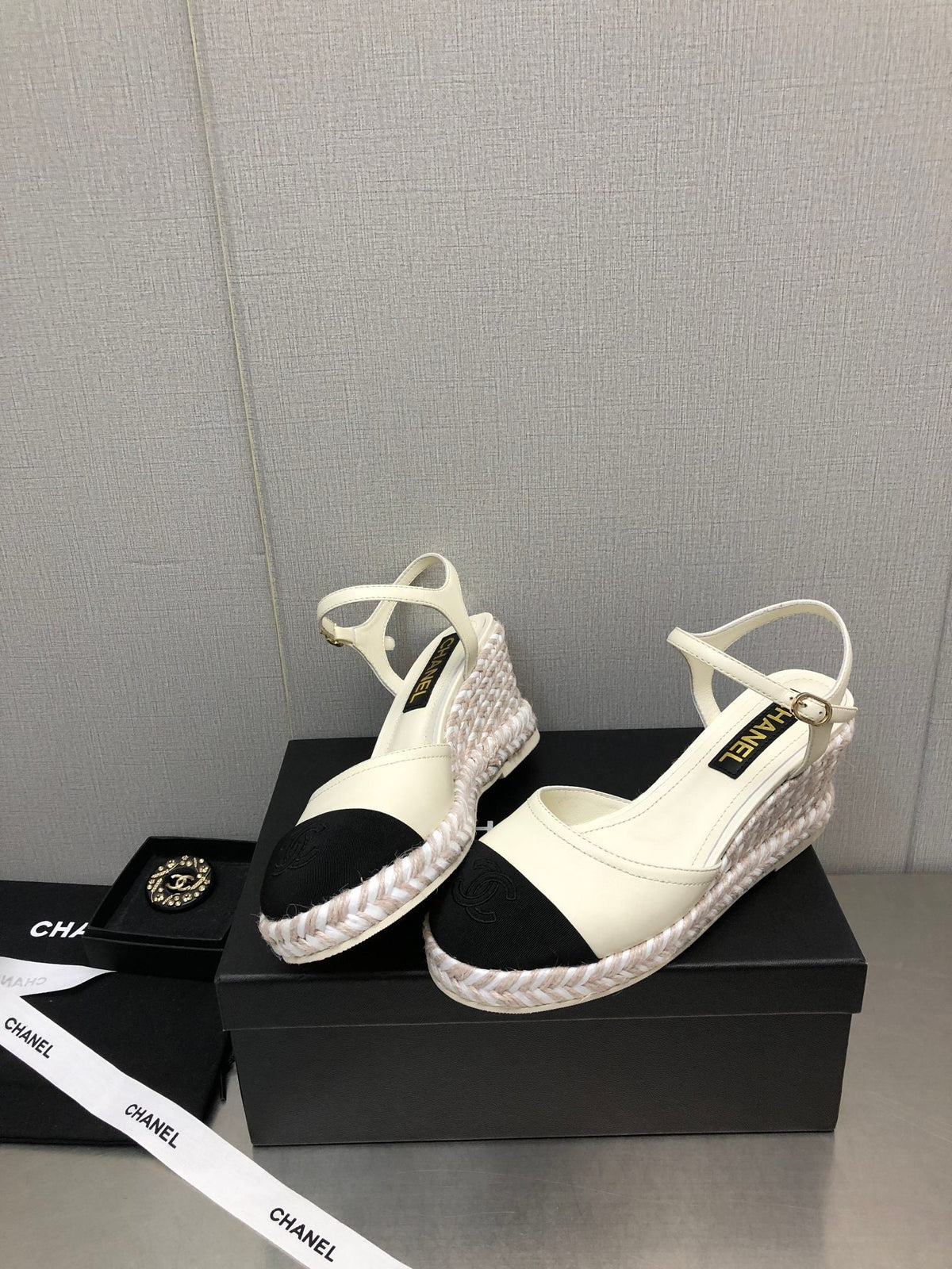 CHANEL MARY JANE WEDGE WHITE LAMBSKIN