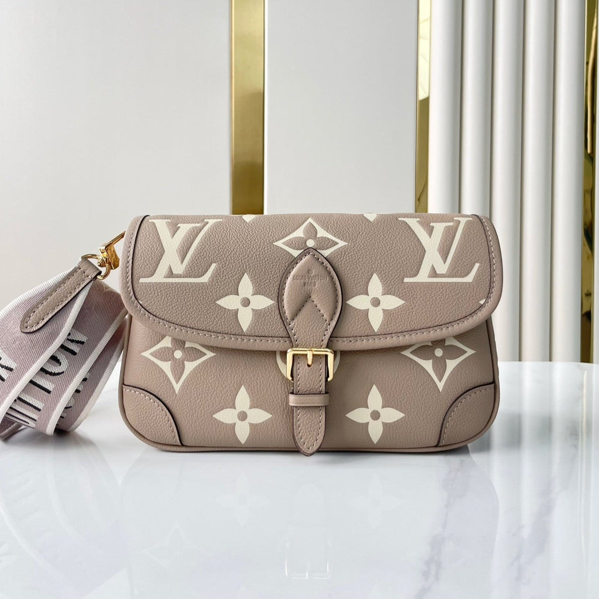 LOUIS VUITTON DIANE 23 IN TOURTERELLE WHITE MONOGRAM EMPREINTE LEATHER
