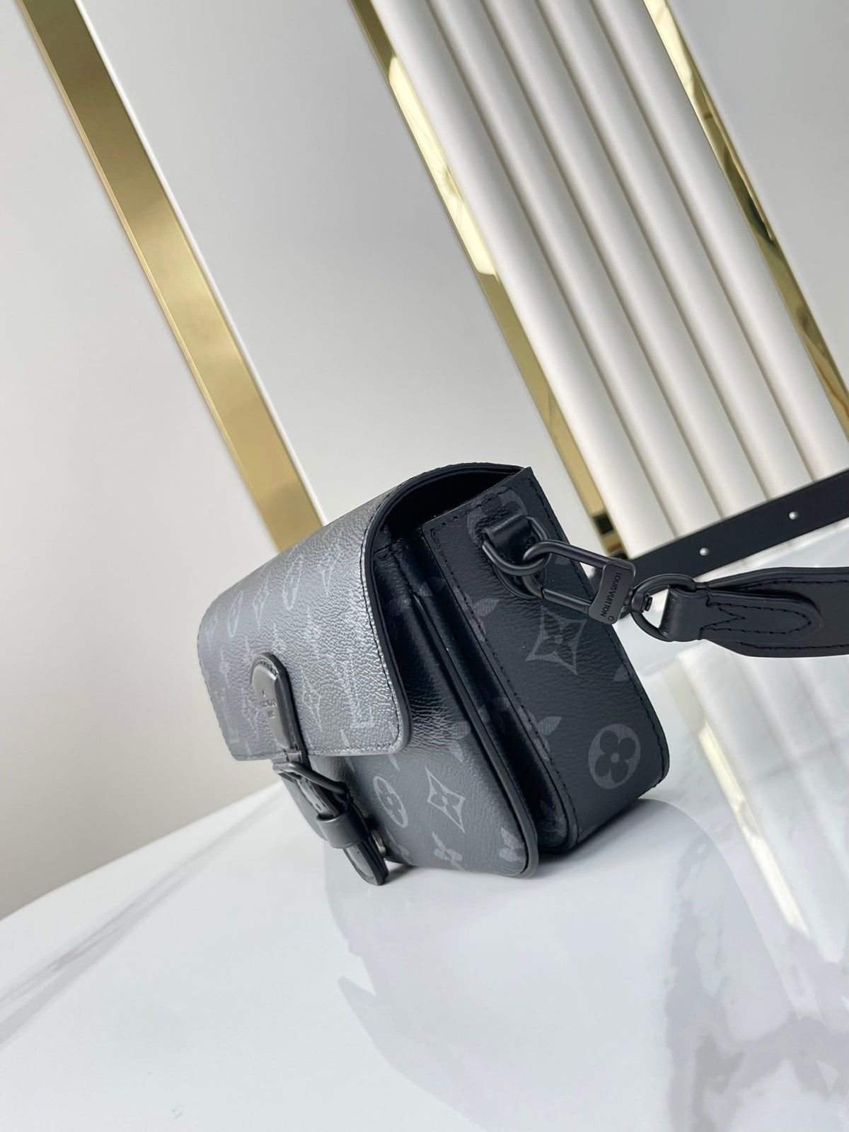 LOUIS VUITTON MONTSOURIS WEARABLE WALLET 22 IN GUN METAL MONOGRAM ECLIPSE CANVAS