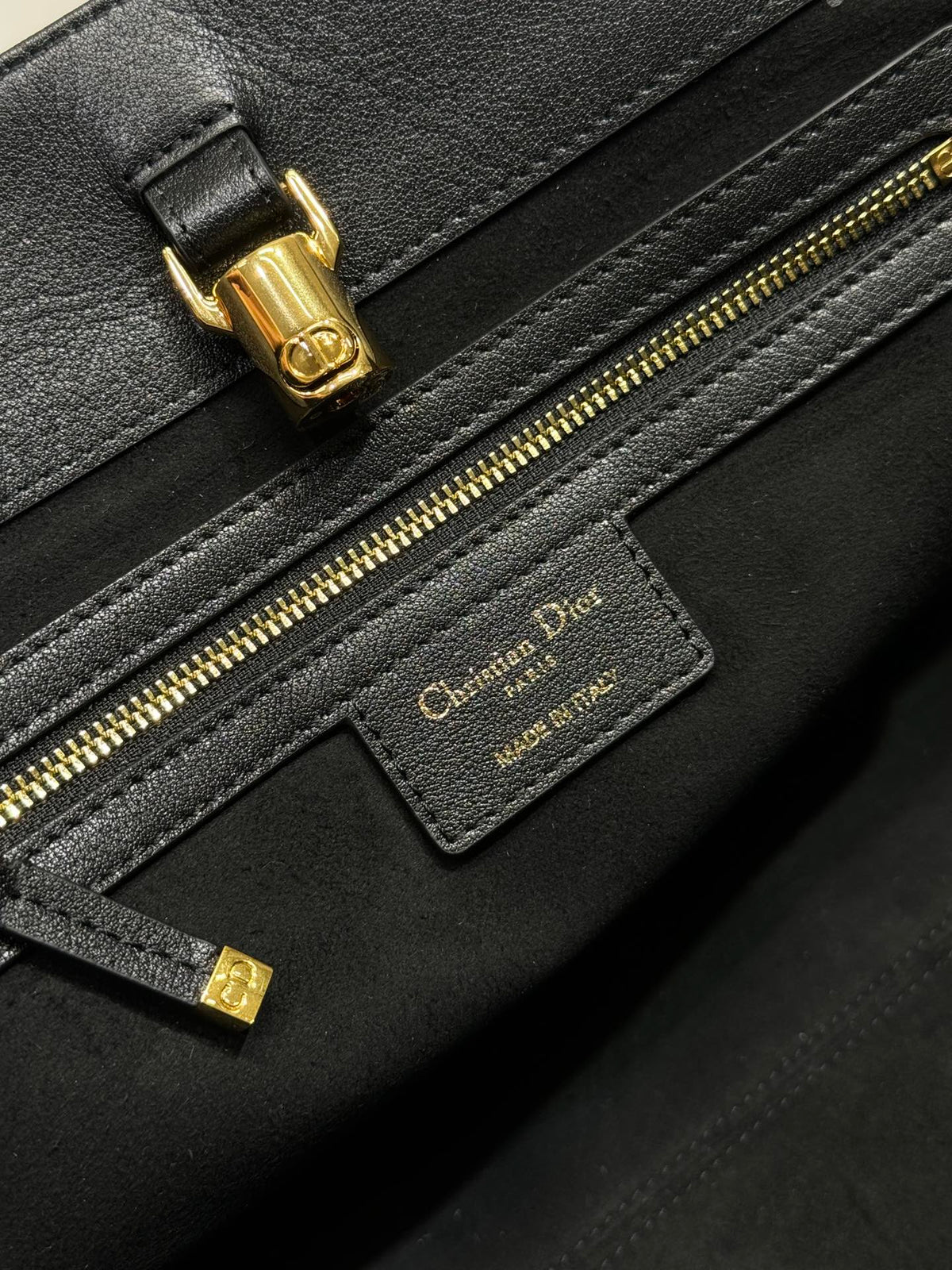 DIOR LARGE 41 TOUJOURS BAG IN BLACK MACROCANNAGE LAMBSKIN