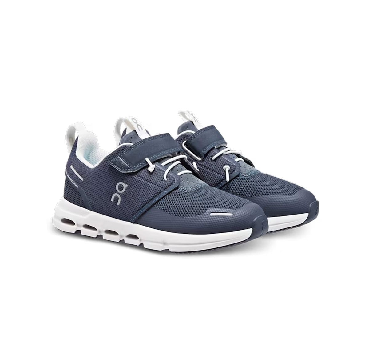 On Little Kids' Cloud Play Midnight/White Athletic Shoes