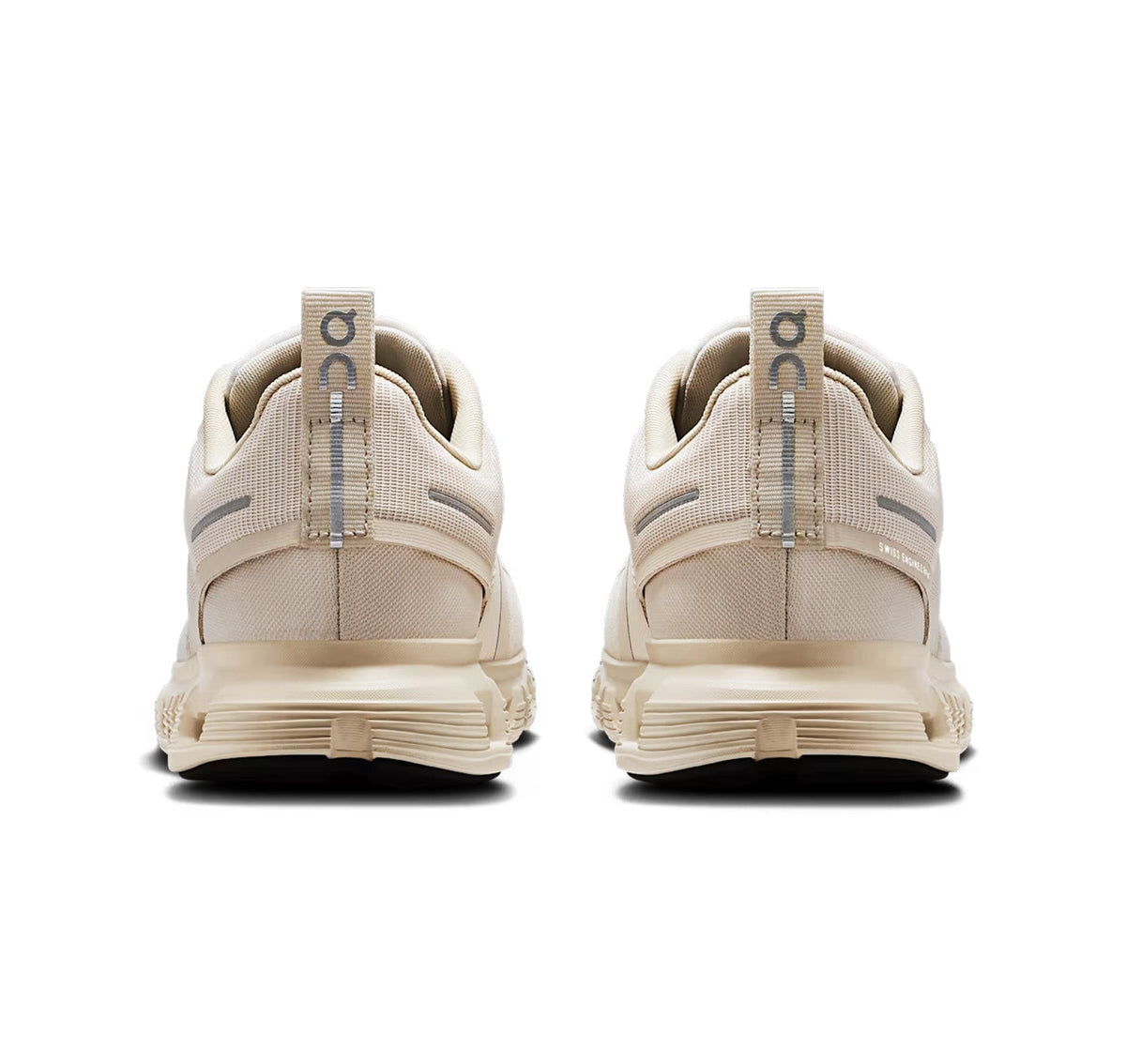On Women's Cloud 6 Waterproof Pearl/Cream Lifestyle Sneakers