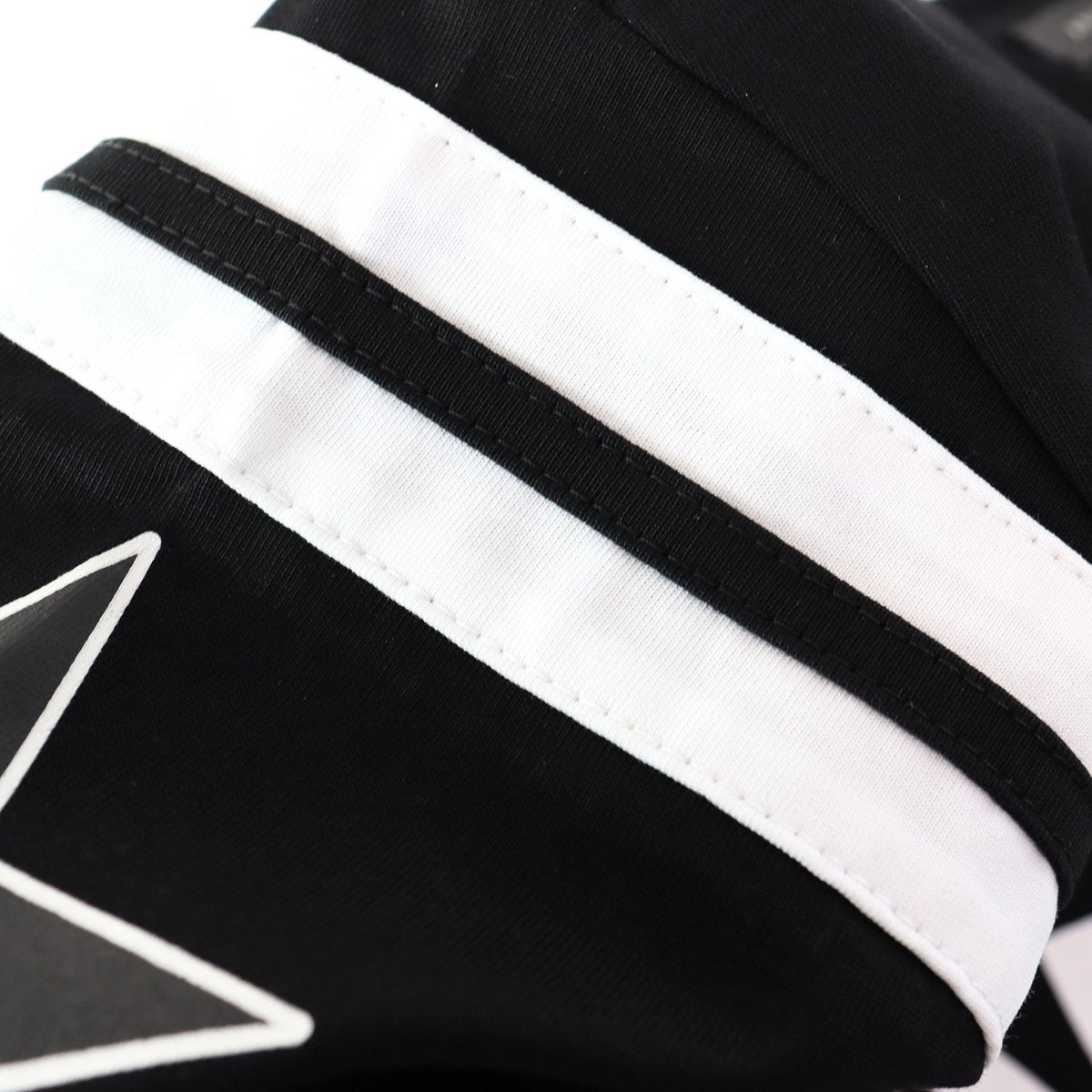 AMIRI Sleeve Stripe Graphic T-Shirt — detail