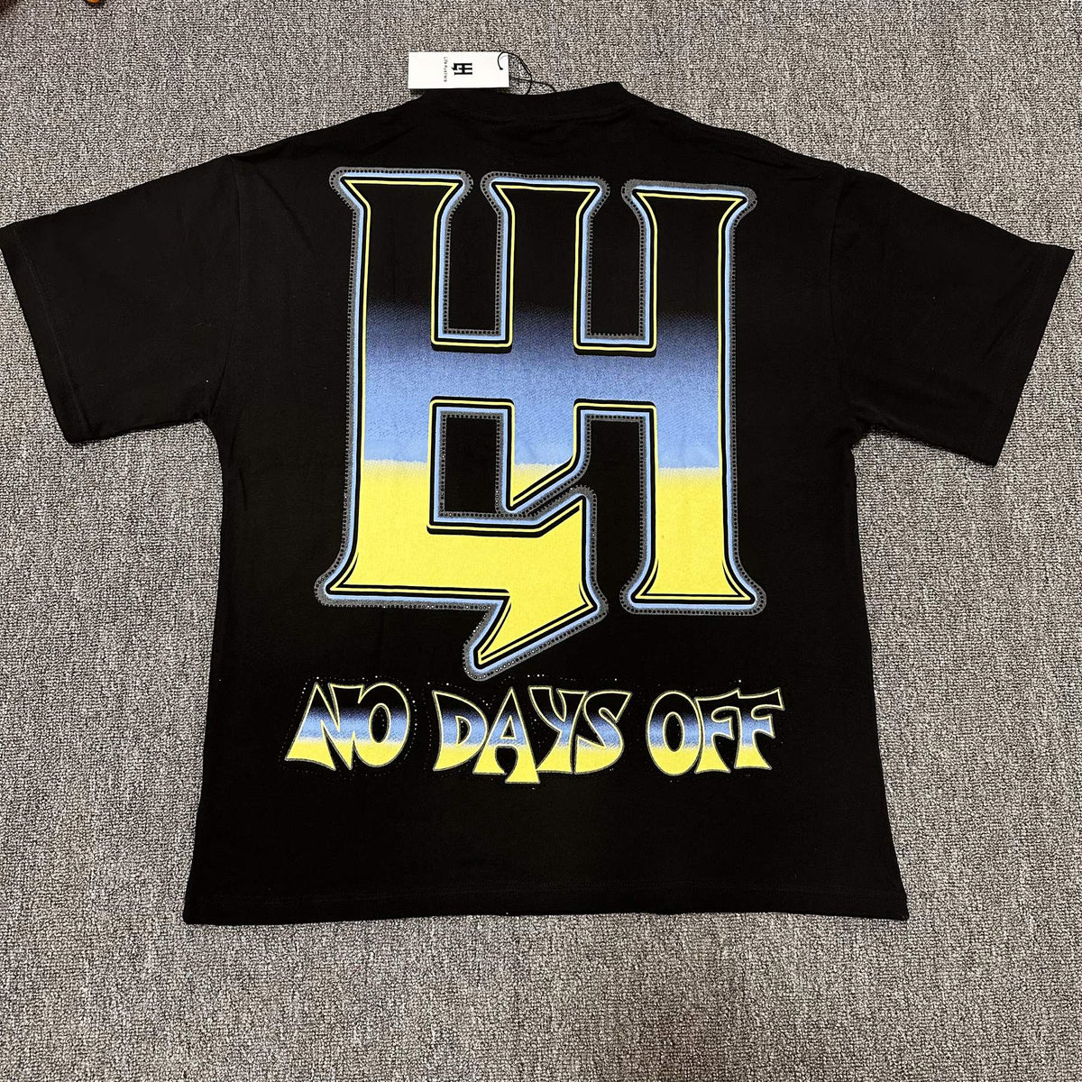Life Hustlere Alien UFO Graphic T-Shirt — back