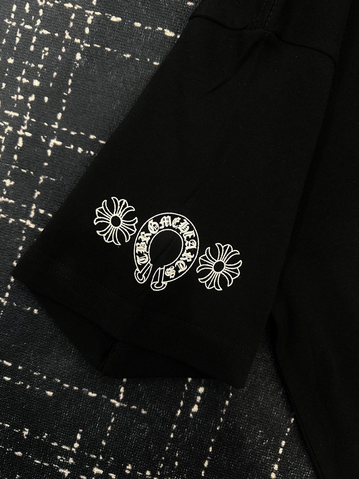 Chrome Hearts Rainbow Horseshoe Cross Graphic T-Shirt — detail