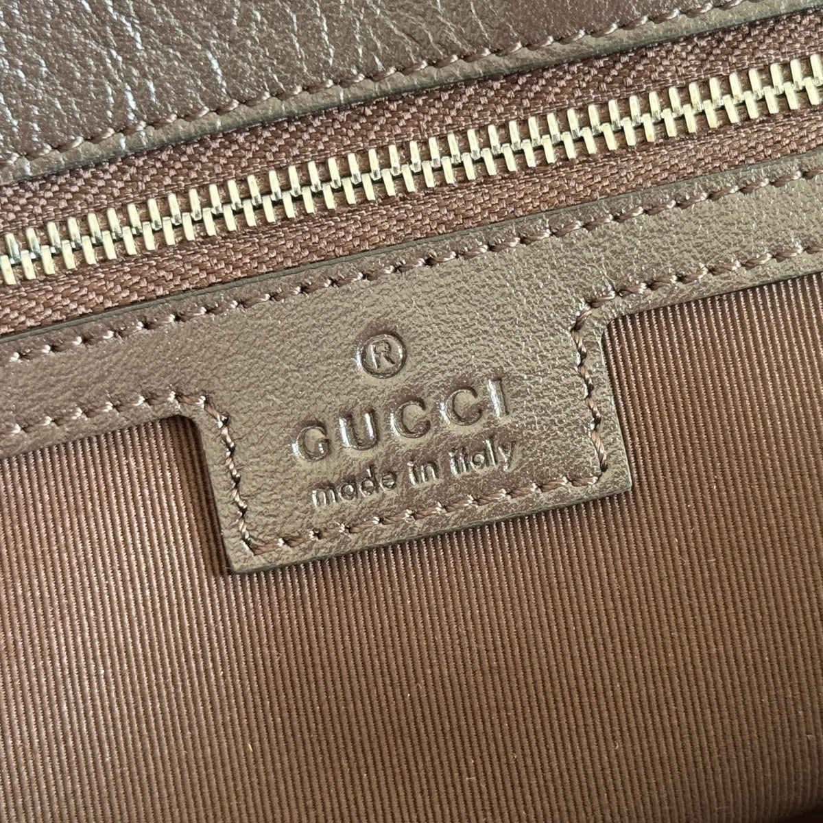 GUCCI 26S  MARMONT BAG 37 IN DARK BROWN CALFSKIN