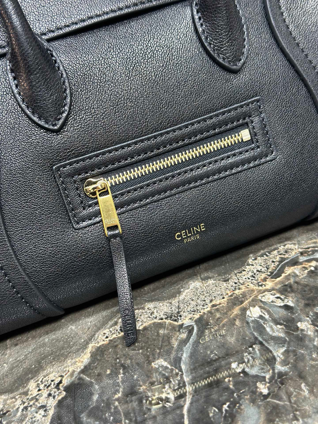 CELINE 25S NEW LUGGAGE 38MM IN BLACK SHINY LAMBSKIN GOLD HARDWARE
