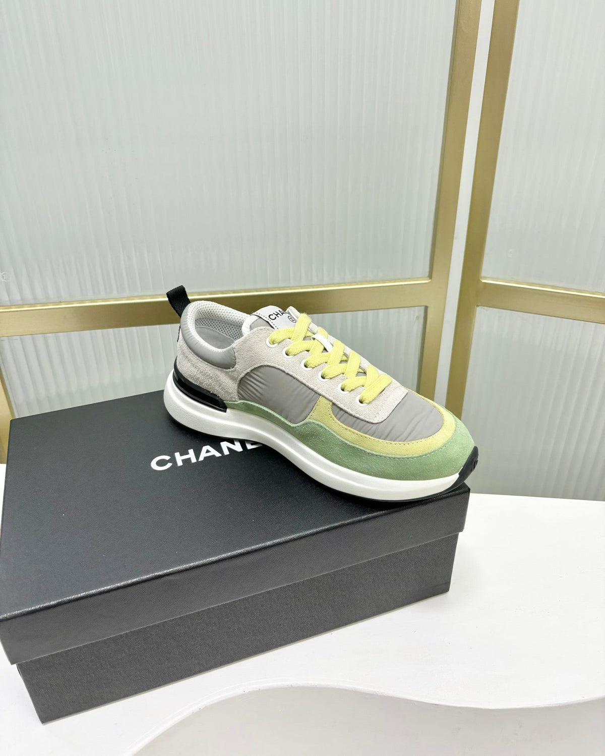 CHANEL SNEAKER IN MULTICOLOR SUEDE