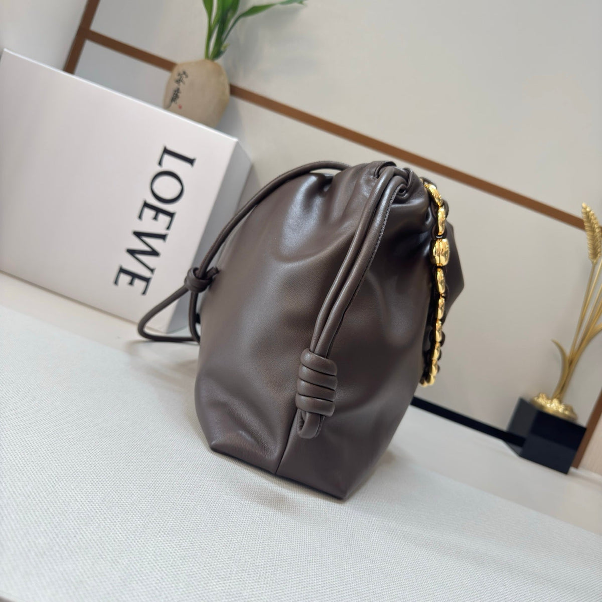 LOEWE 25S FLAMENCO PURSE 41 IN DARK BROWN NAPPA LEATHER GOLD HARDWARE