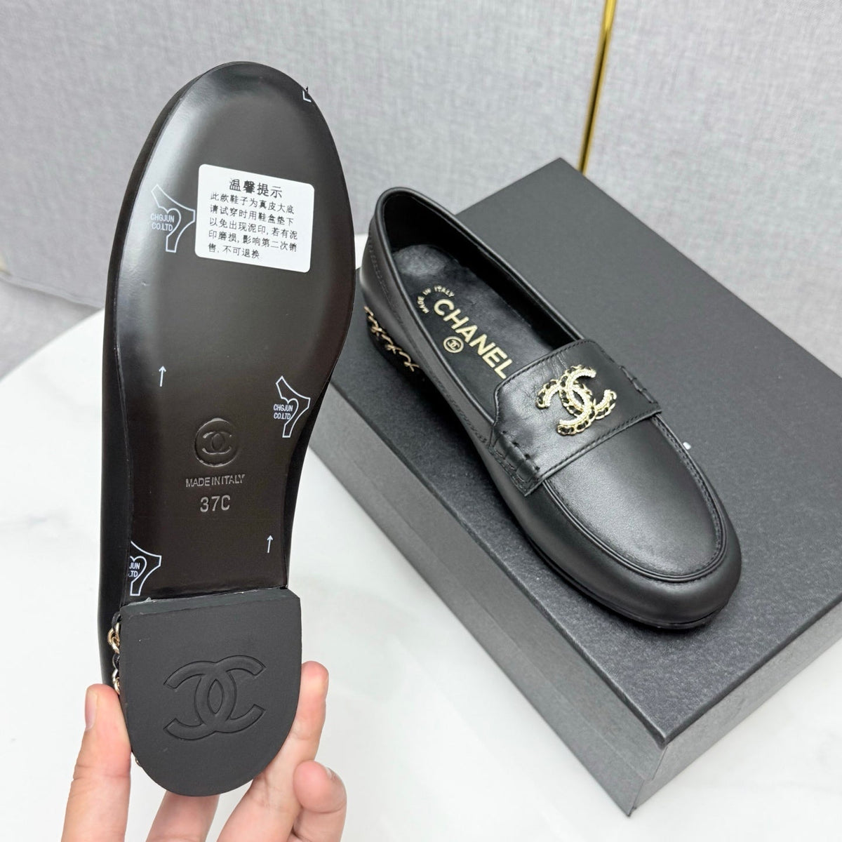 CHANEL LOAFER 25S IN BLACK LAMBSKIN WITH GOLD HARDWARE