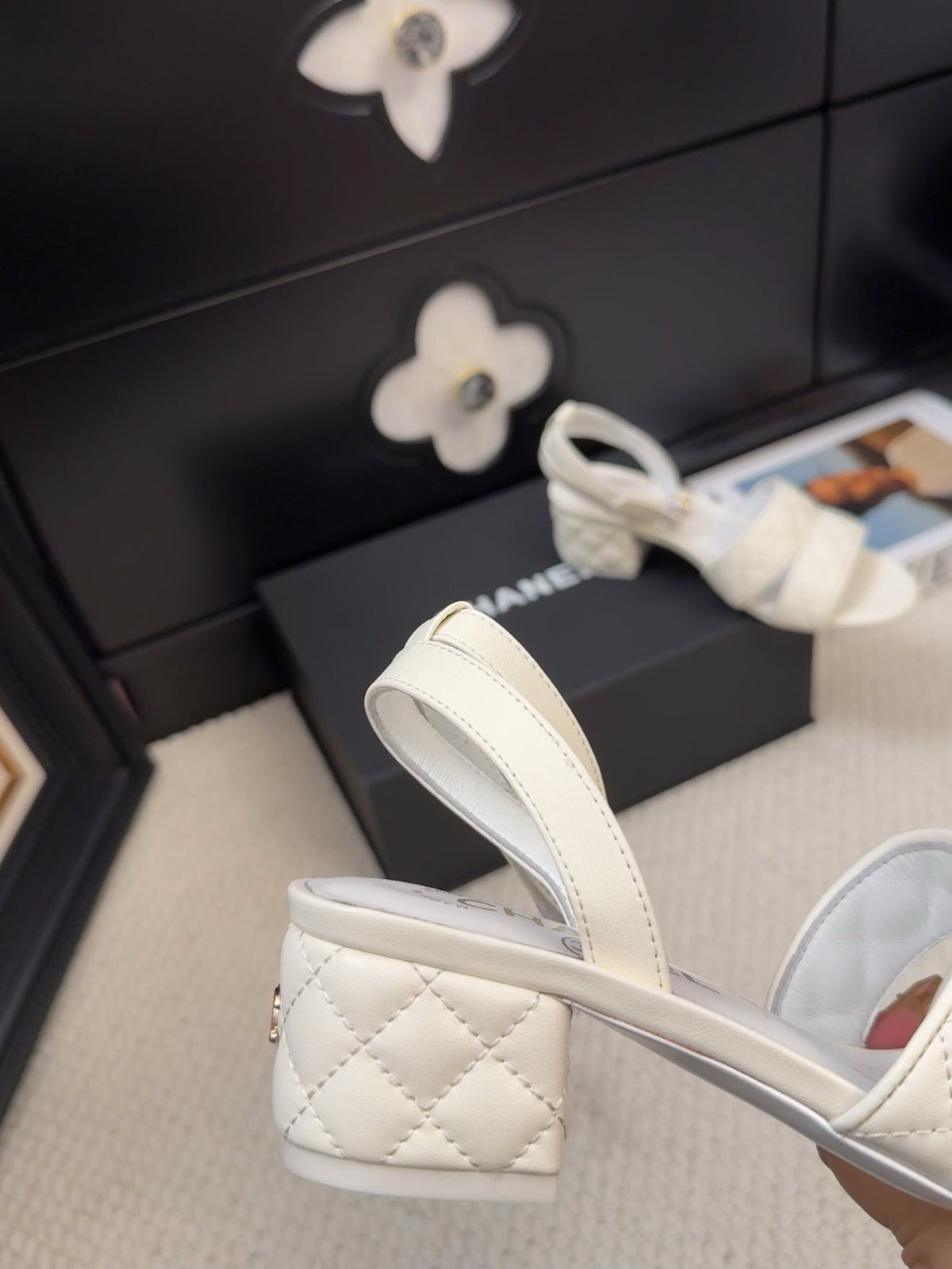 CHANEL 25C Sandal 45mm Open Heel White Lambskin 233492
