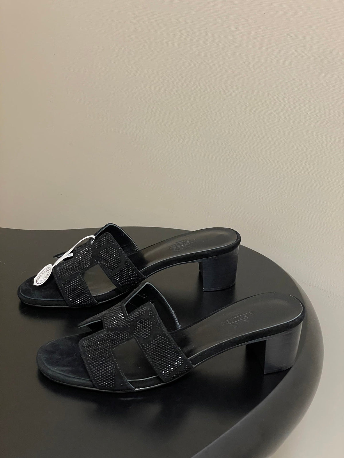HERMES 25S ORAN HIGH‑HEEL SANDAL 50 MM IN BLACK LAMBSKIN WITH STONE DETAILS