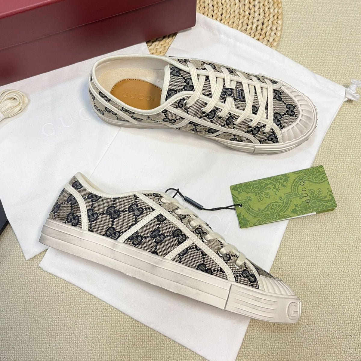 GUCCI Sneaker Julio Canvas  Sneakers Black Caro