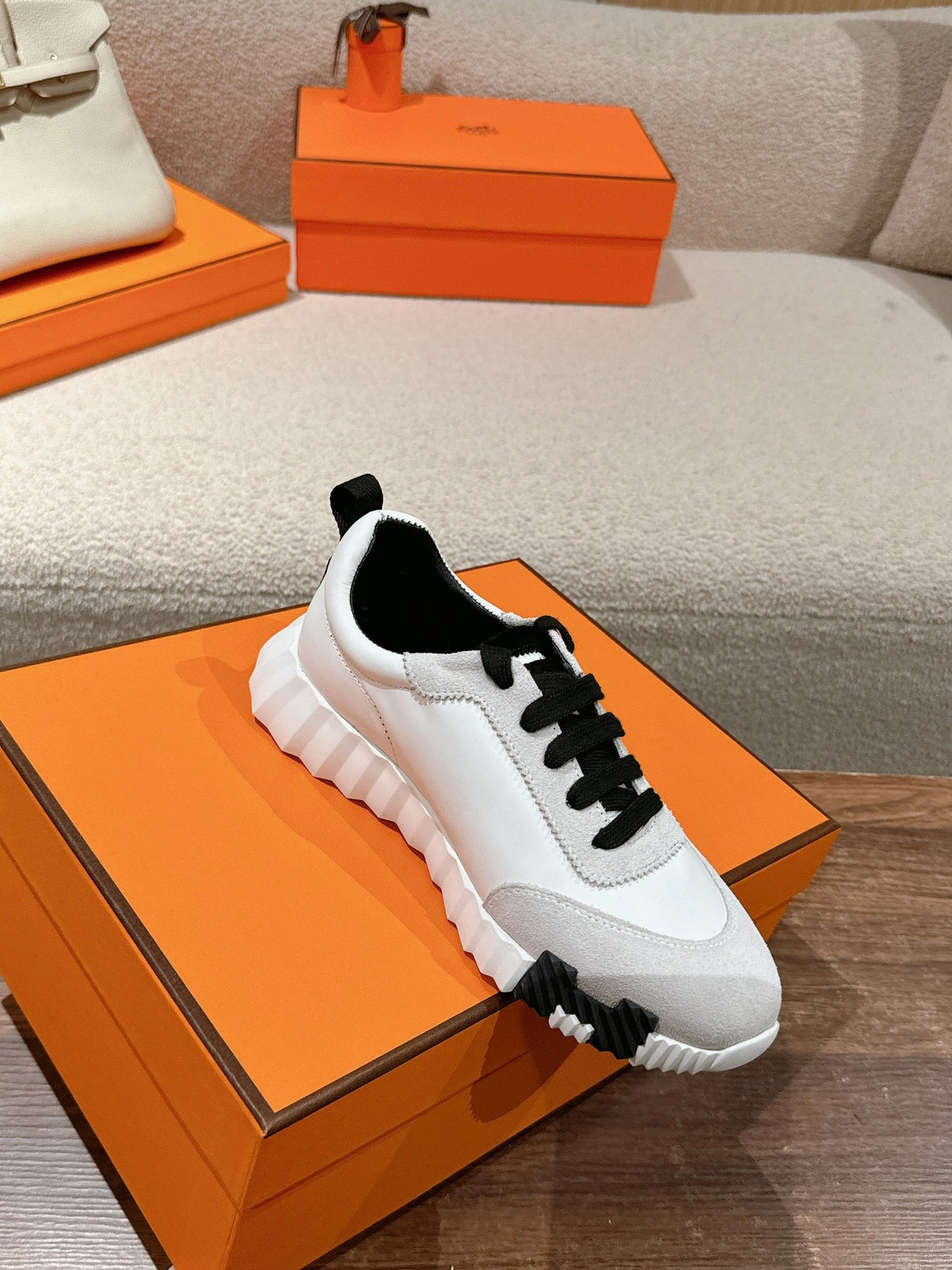 HERMES MAINLAND SNEAKER IN PALE GRAY SUEDE AND WHITE CALFSKIN