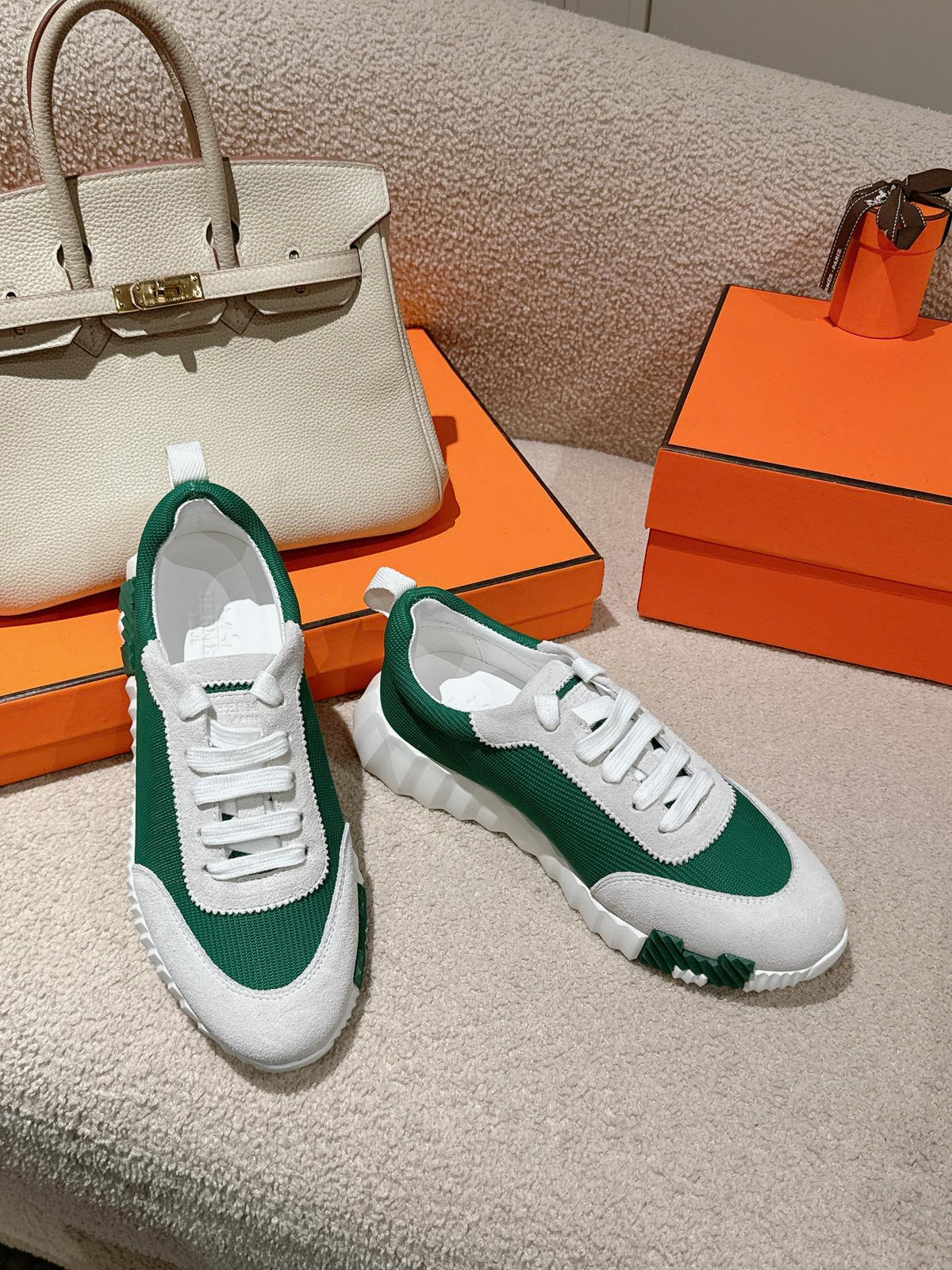 HERMES MAINLAND SNEAKER IN PALE GRAY SUEDE AND FOREST GREEN BREATHABLE MESH FABRIC