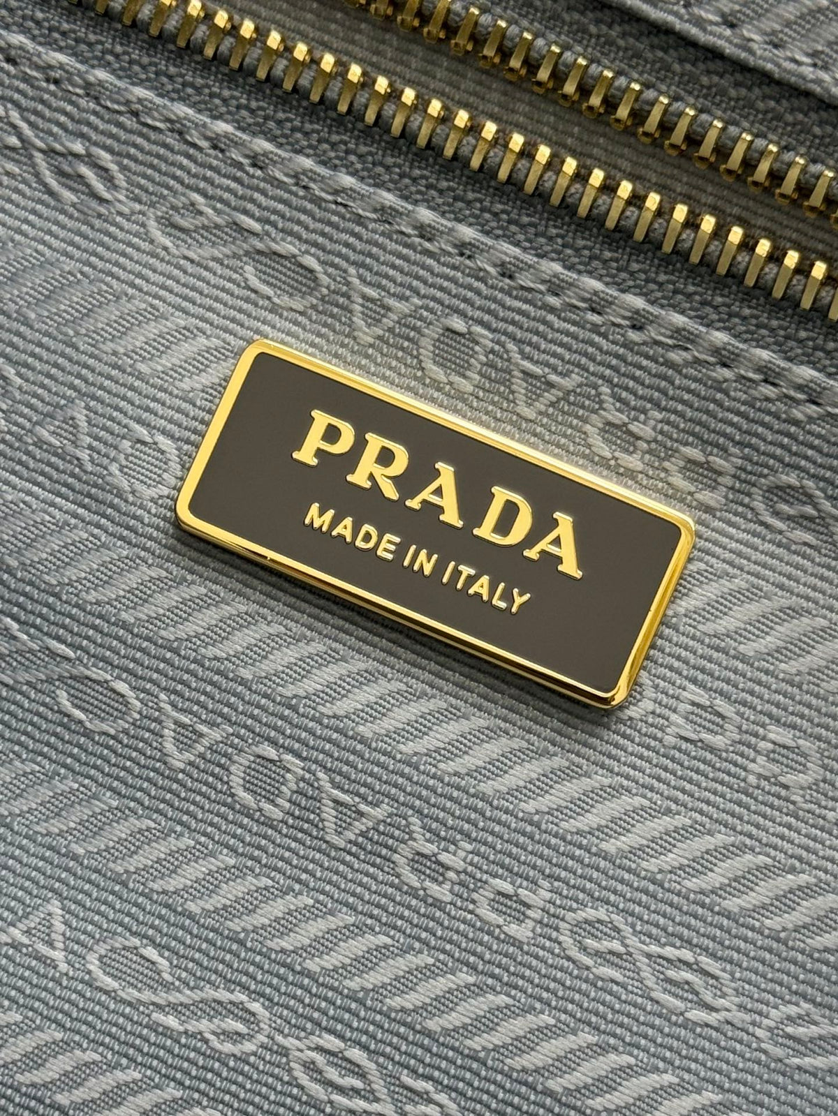 PRADA 25S LUX SOFT BAG 42 IN GRAY GLOSSY CALFSKIN GOLD HARDWARE